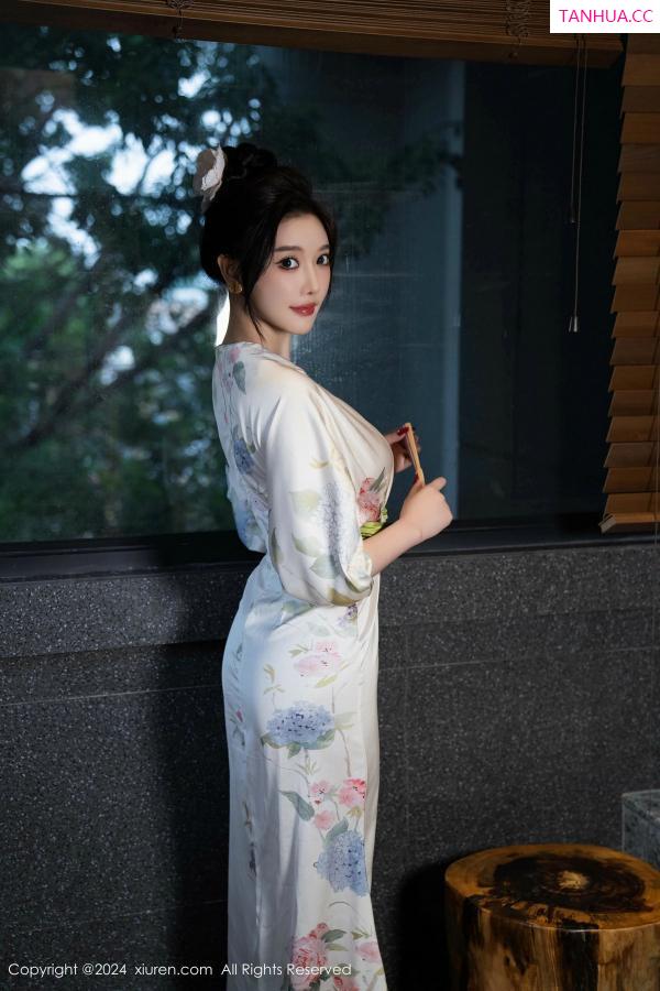 杨晨晨 sugar小甜心CC [XiuRen]高清写真图 2024.11.19 No.9470 杨晨晨Yome 丝袜美腿第7张图片